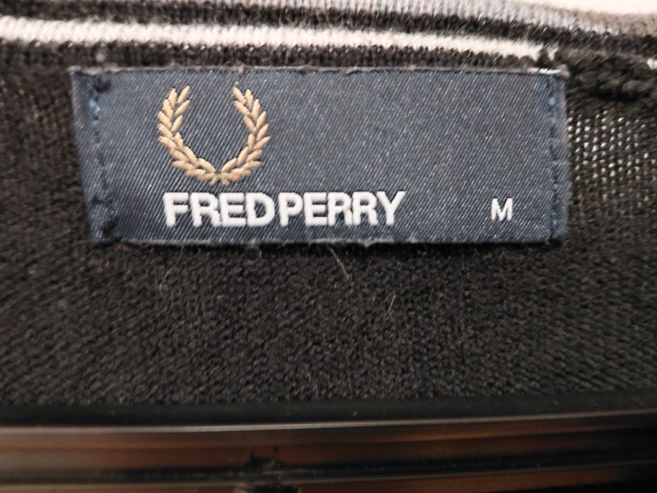 Оригінальна кофта Fred Perry