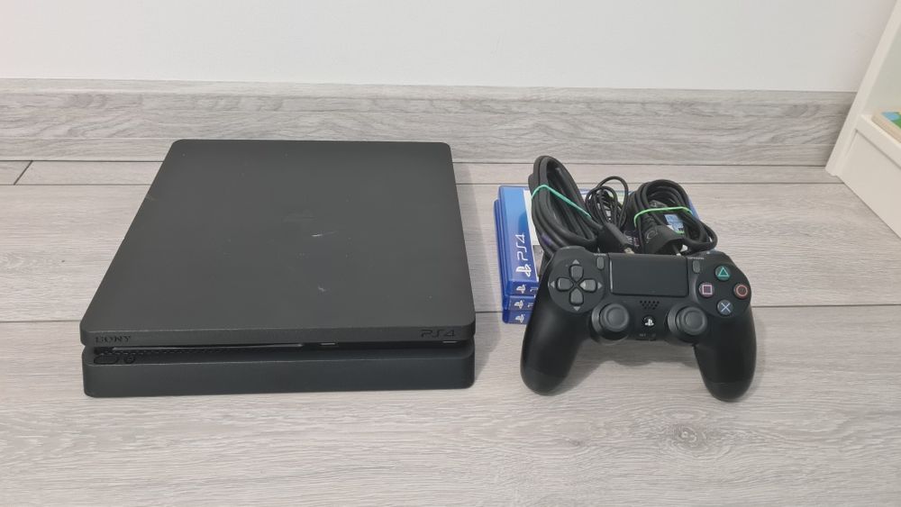 PlayStation 4 slim PS4 cuh 2216A 500gb  po serwisie pad 3 gry