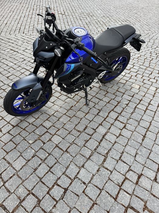 Yamaha MT-125 2025 como nova