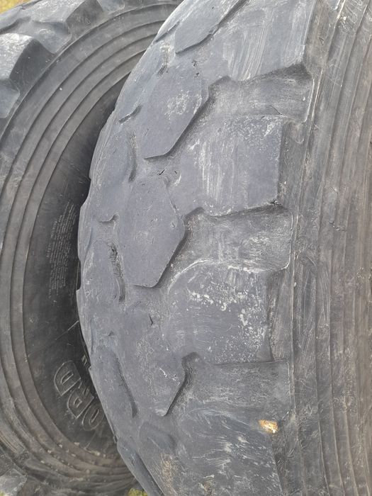 Продам резину GOODIYEAR 365/85 R20