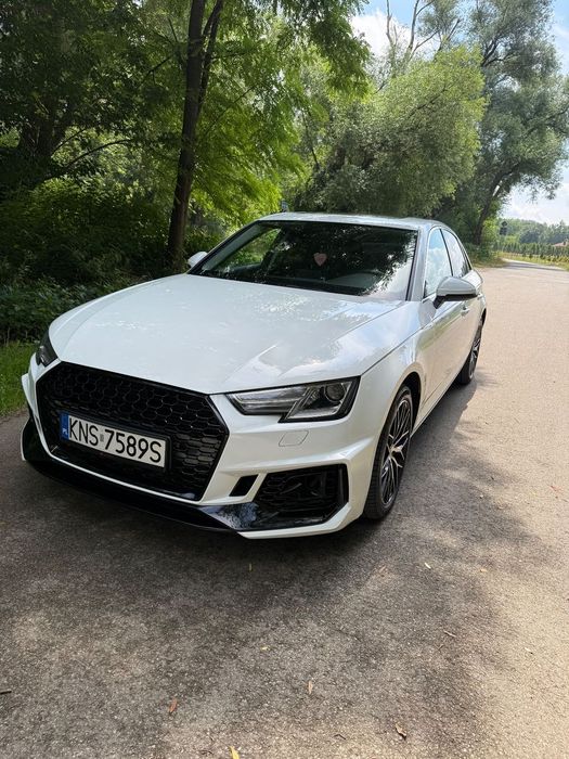 Audi A4 Limousine
