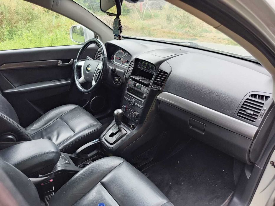 Продам Chevrolet Captiva