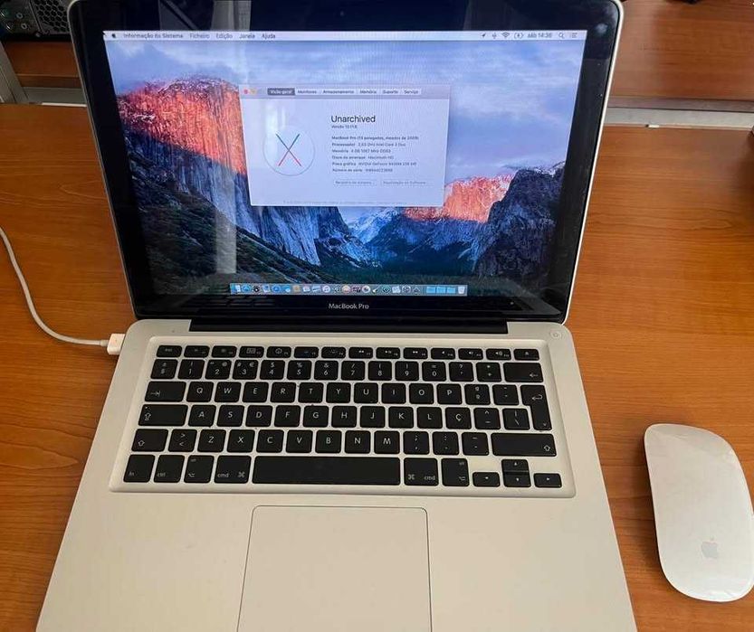 Apple Macbook Pro 13" | Intel Core 2 Duo | 4GB RAM | 250GB Disco