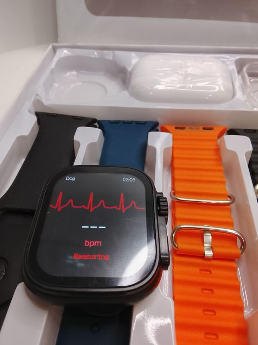 Smartwatch + inpods i20 ultra 3 Max