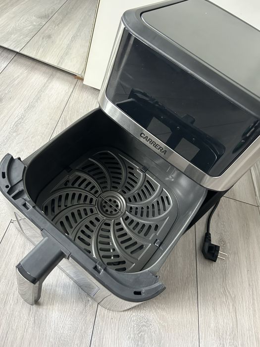 Airfryer nowy sprzedam