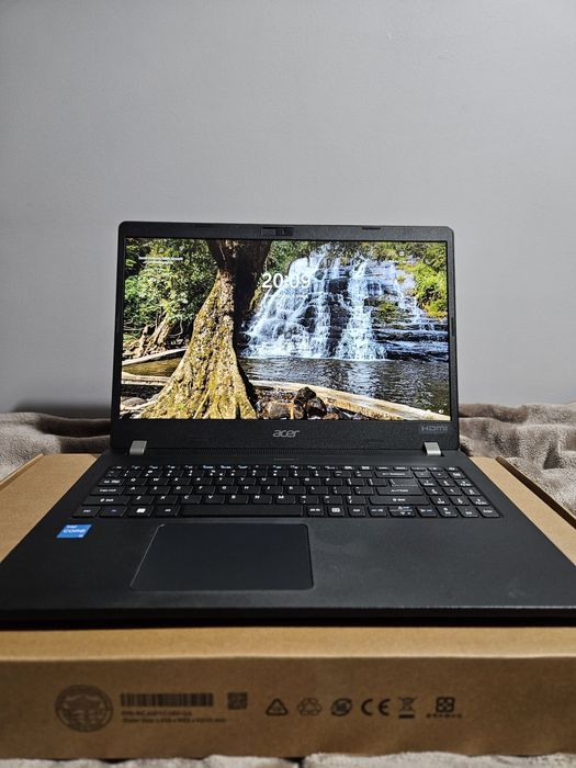 Laptop Acer TravelMate P2 TMP215-53 i3