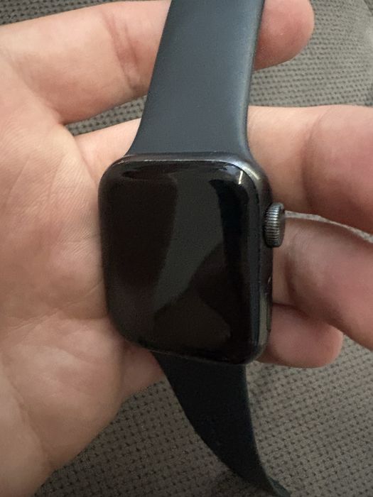 Apple Watch SE stan bardzo dobry