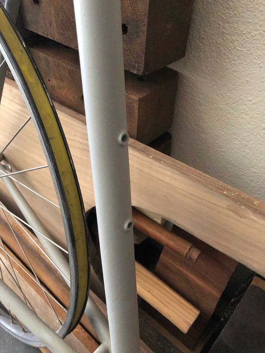 Bicicleta antiga de estrada