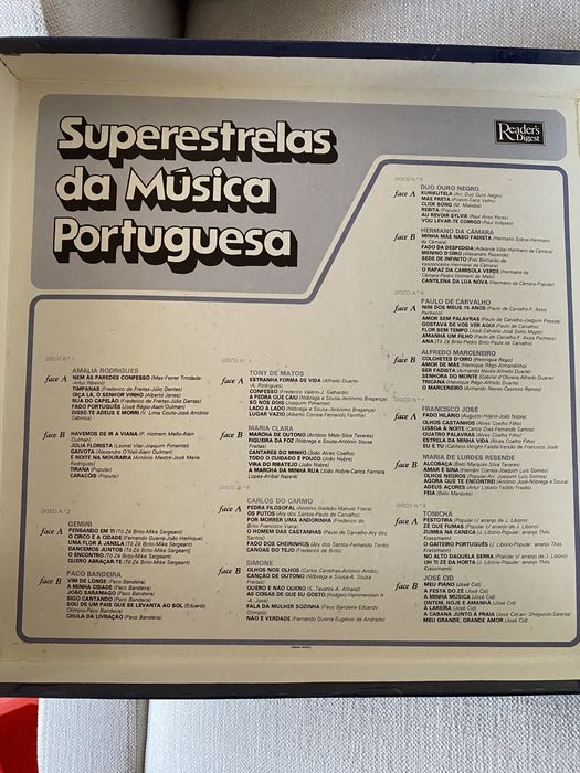 Coletânea de 9 discos de vinil “Superestrelas da Música Portuguesa”