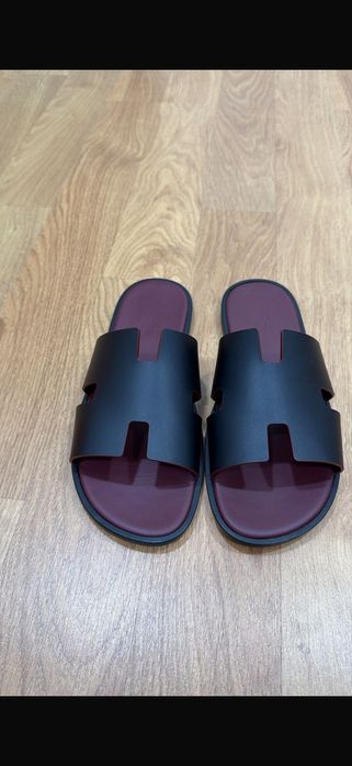 Sandália Izmir Hermès