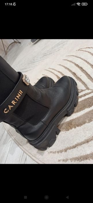 Botki jesienne carinii