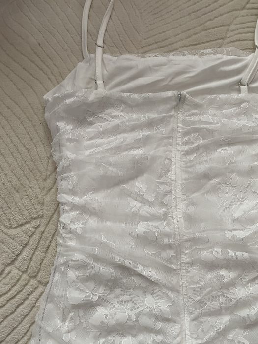 Koronkowa sukienka rozmiar S