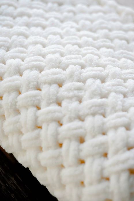 Плюшевий плед ручної роботи для підлітків