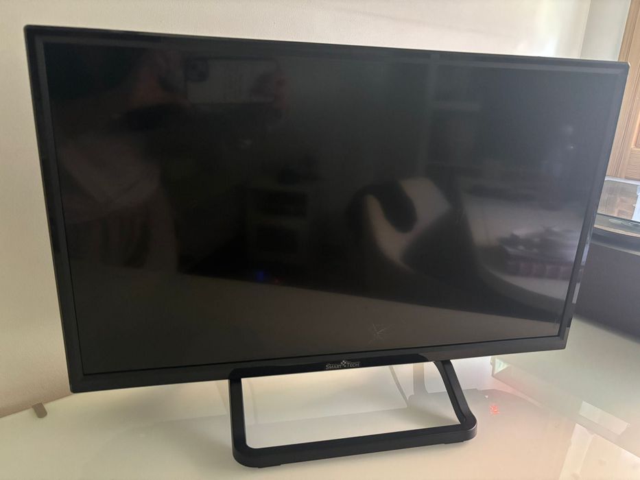 Tv smart Tech 24"