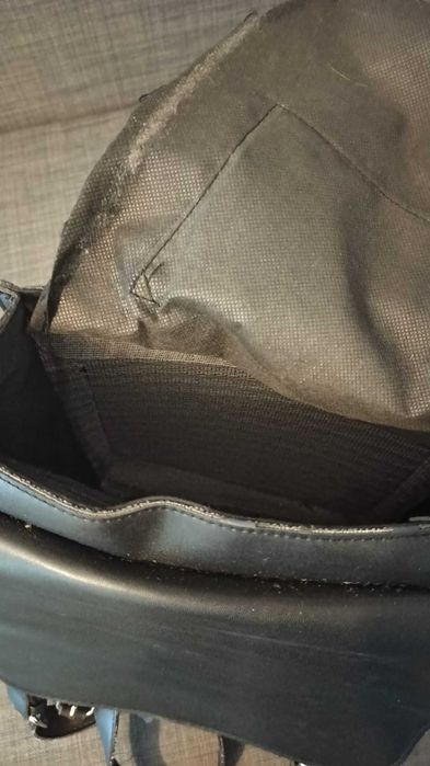 Czarny plecak Reserved