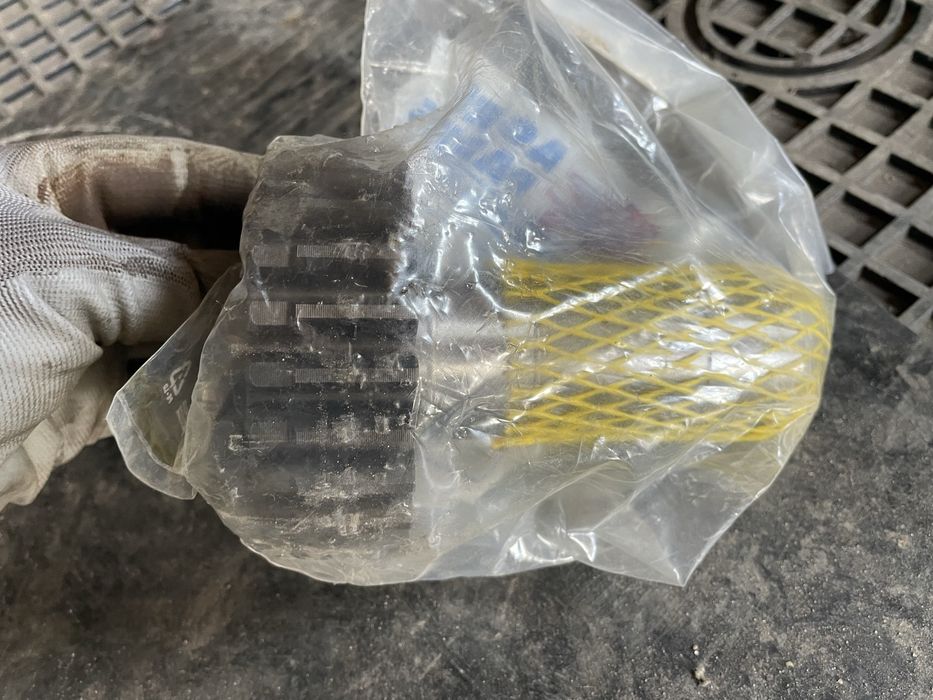 Гідро мотор реверса наклонної камери Case 2388 393903А1