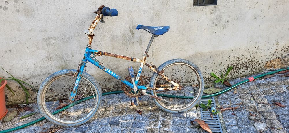 Vendo BMX orbita antiga