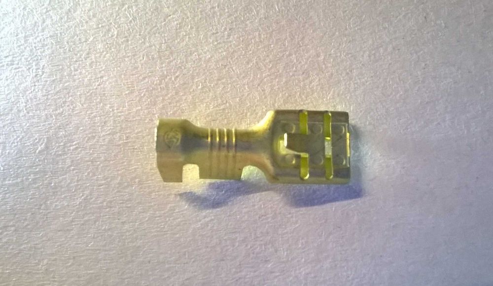50 Terminais de encaixe 6.3mm (L) Fio de 2 a 6mm2