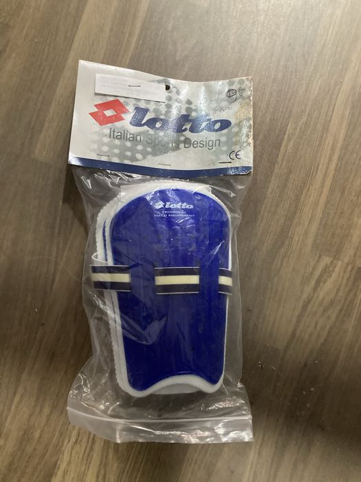 Caneleiras Futebol Puma Cup, Reebok, Lotto, Novas