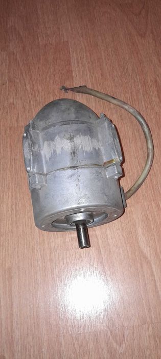 Silnik wentylatora spawarki Bester