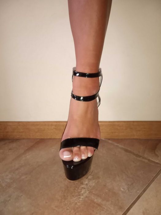 63/ OD RĘKI 46 Cienki obcas Crossdress sandały szpilki damsko męskie