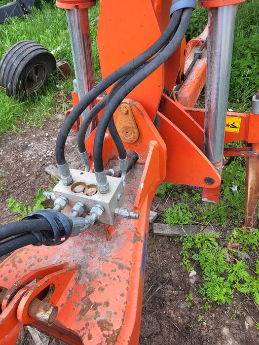 Плуг оборотний KUHN CHALLENGER 9Т, 2017рв