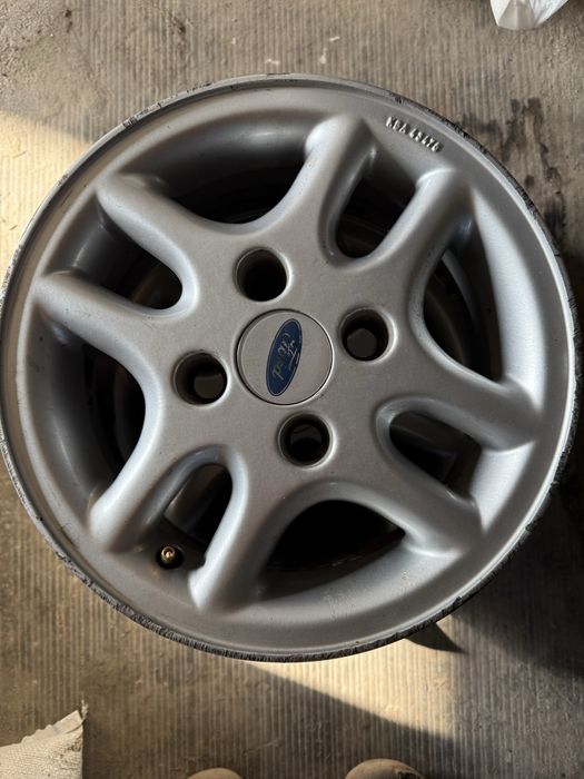 Продам диски Ford