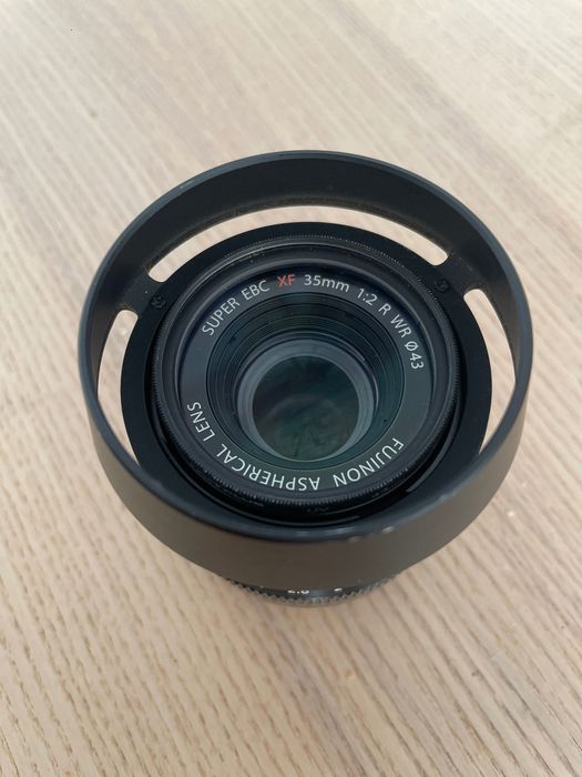 Fuji 35mm F2 x-mount Com extras