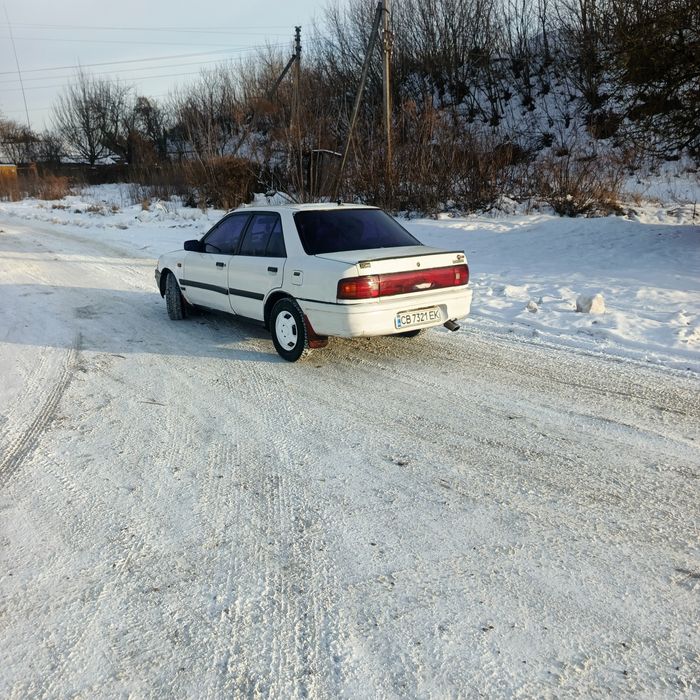 Продам Мазду 323 строчно