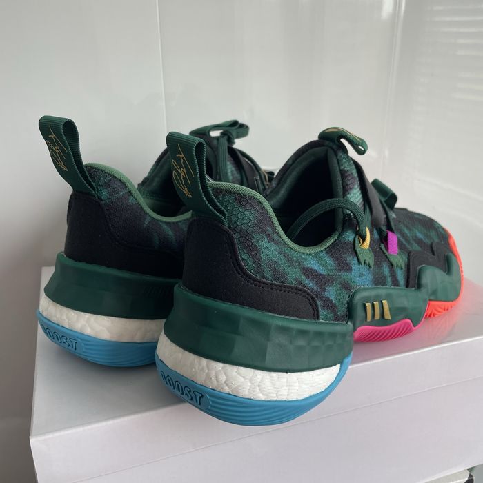 Adidas trae young Оригинал Баскетбольные кроссовки