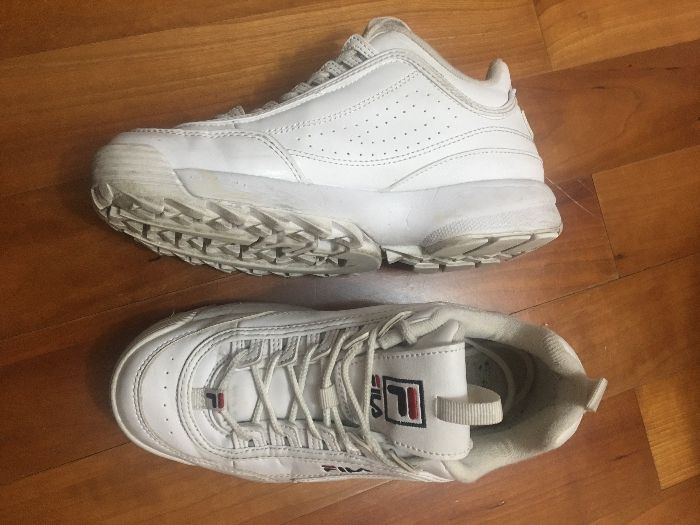 Vendo sapatilhas FILA tamanho 37,5