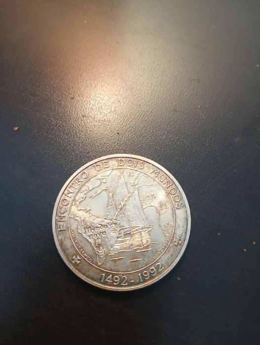 1000 escudos -two worlds 500 years Discovery of America Portugal 1992*