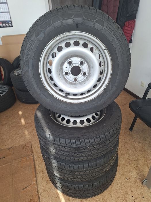 Koła zimowe VW Transporter T6 T5  215 65 r16c 2024r