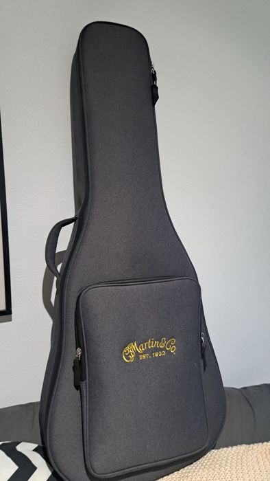 Guitarra Martin 000-10E