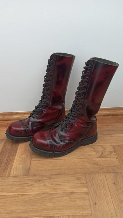 Buty Glany Underground England Ranger, rozmiar UK 5 (EU 38/39), 14 dziurek