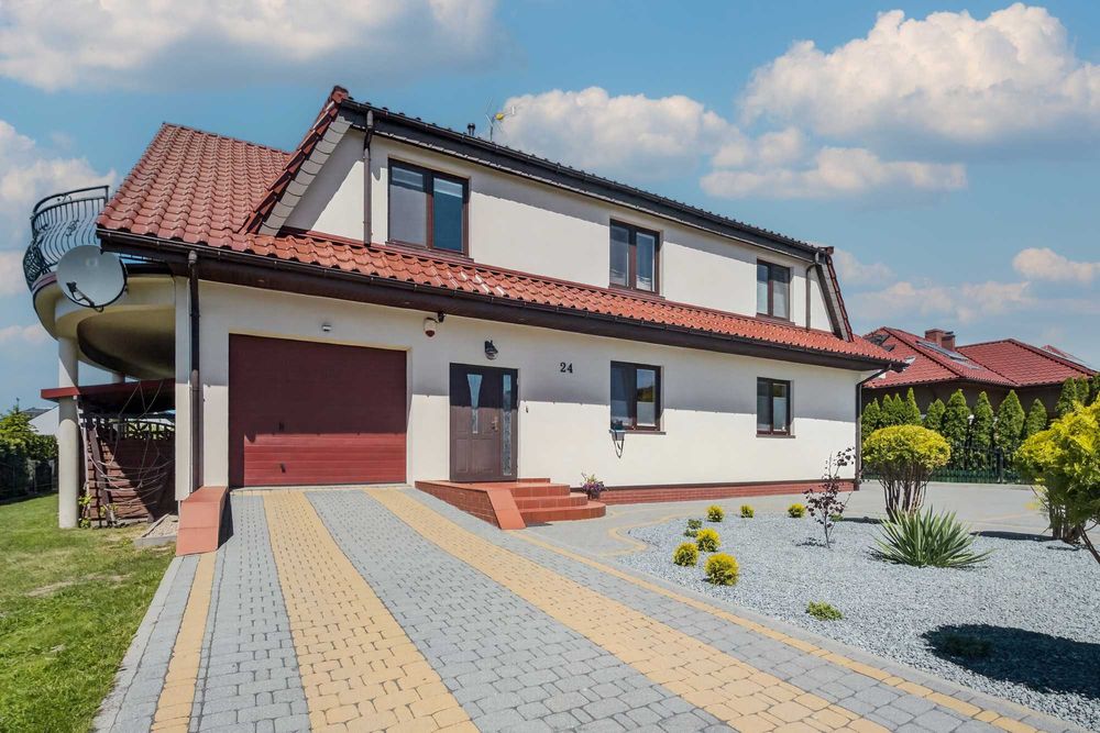 Komfortowy dom z niezależną częścią noclegową I Darłowo I na sprzedaż