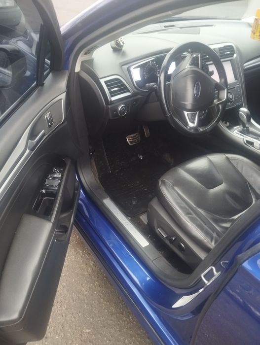 Продам форд фьюжен титаниум