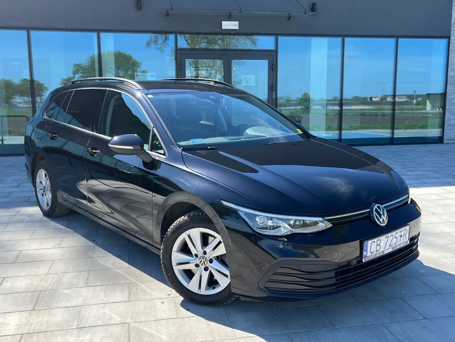 Volkswagen Golf 2.0 TDI life, DSG, radar, virtual cocpit