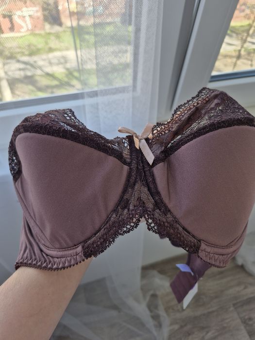 Бюстгалтер на 75F