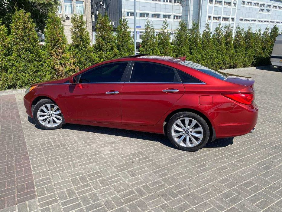 Hyundai Sonata 2012
