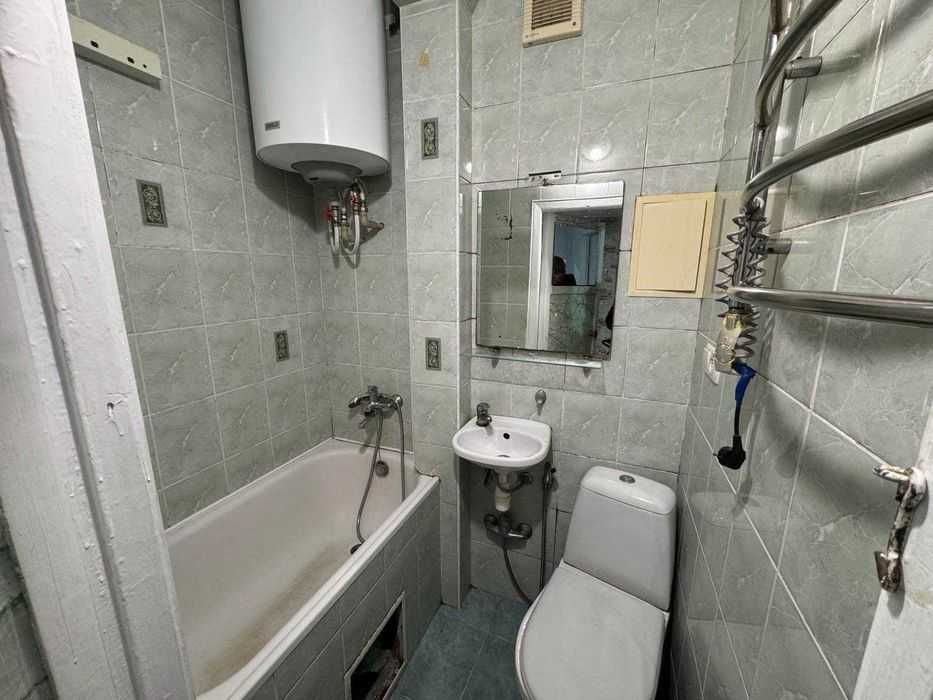 2 комн -40 метров. Центр. Ремонт. Мебель. 1/2 эт. 3-й Бассейный пер.