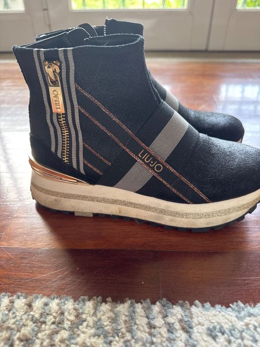 Botas Liujo pretas n36