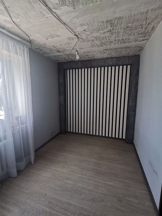 Продам 4х кімнатну квартиру, центр Хортицького району , Лахтинська