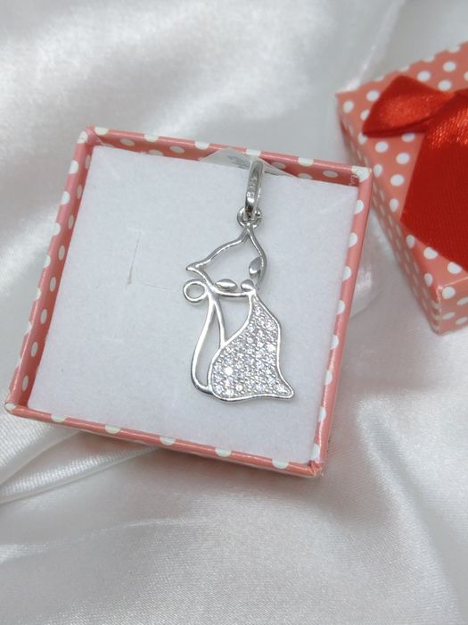 Srebrny wisiorek Kotek z cyrkoniami, srebro 925