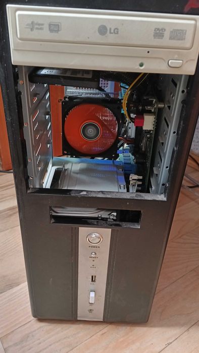 Двухпроцессорная плата на 1366+2 шт. Xeon X5670 (12 ядер / 24 потока)