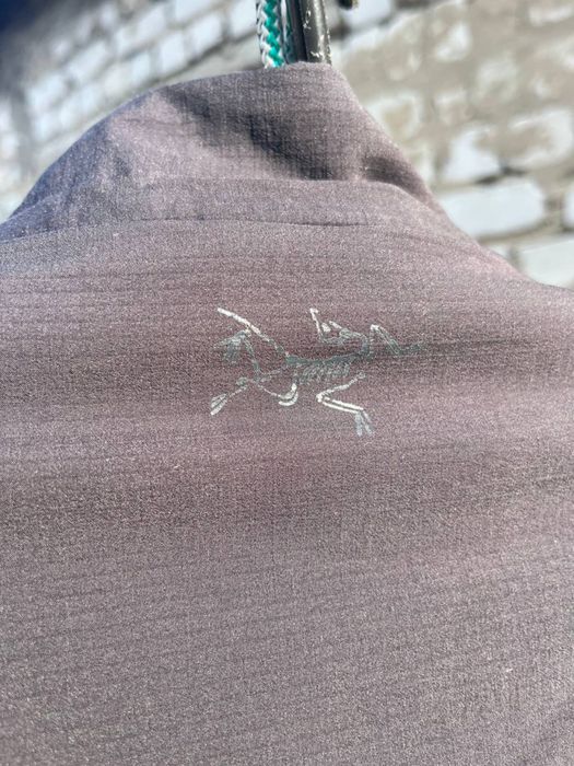 Arc’teryx LEAF Ptactitioner AR Jacket