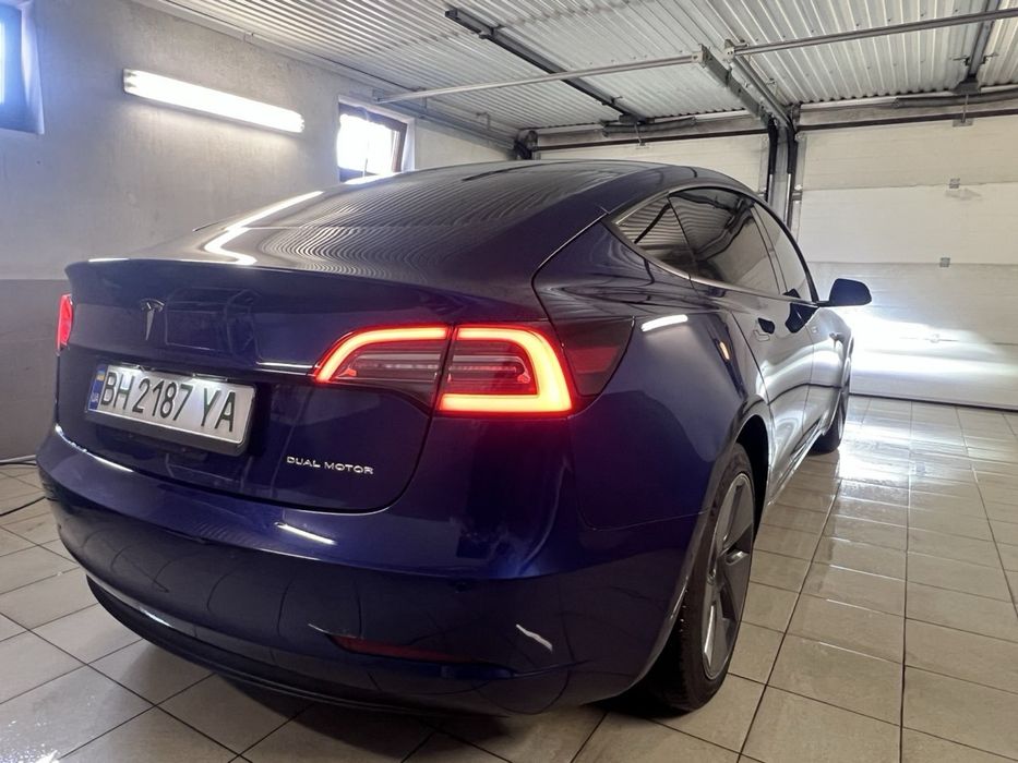 Tesla model 3 dual