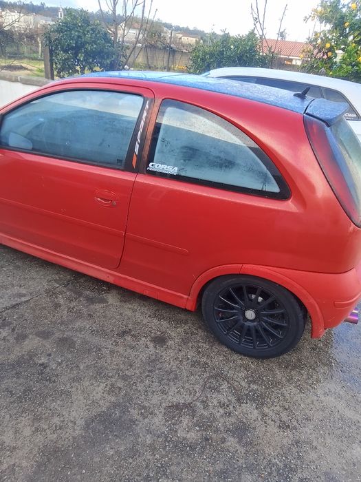 Vendo ou troco carro sem nada a fazer