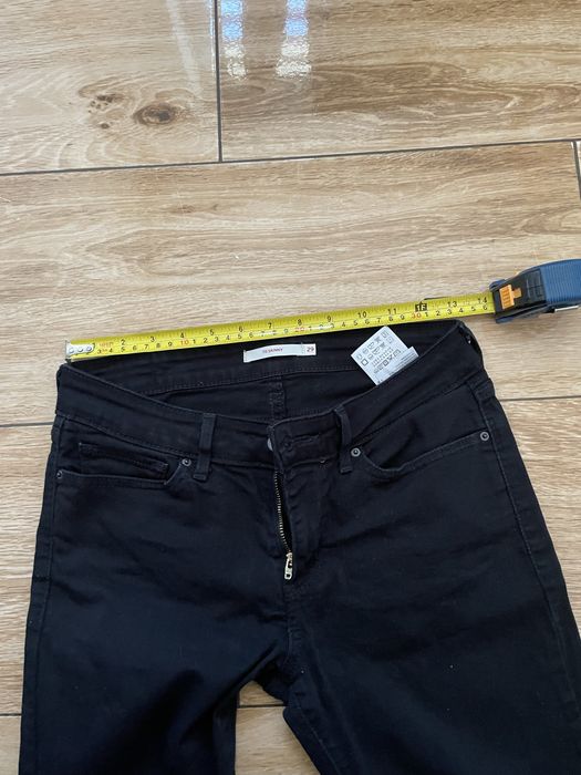 Spodnie Levi’s 711 29