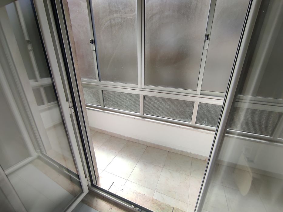 Alugo Quarto em Apartamento Partilhado